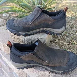 Merrell | Shoes | Mens Poland Rove Moc Waterproof Black  display picture 2
